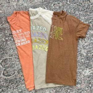 AERIE Distressed Oversized Graphic T-Shirt Bundle Of Three Womens M / S